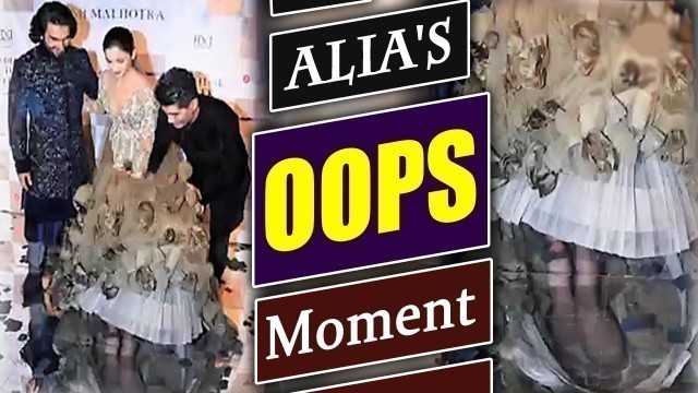 'Alia Bhatt suffers WARDROBE Malfunction at ICW 2017; Watch Video | FilmiBeat'