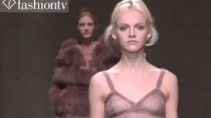 'Valentino Runway Show - Paris Fashion Week Fall 2011 | FashionTV - FTV.com'