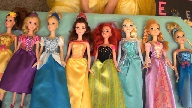 'Disney Princess Dress Up - Fashion Show: Anna, Elsa, Cinderella, Rapunzel, Ariel, Bell'