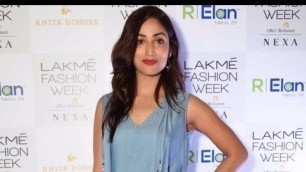 'Hot Models and Actresses Wardrobe Malfunction at Lakme Fashion Week 2018'