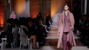 'Angel Schlesser | Fall Winter 2019/2020 Full Fashion Show | Exclusive'