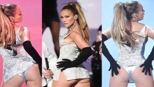 'Fashion Rock 2014 | Jennifer Lopez Flashes Hot Butt'