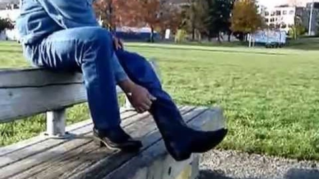 'bootvideo 263 - Biker Boots On A Wet and Grassy Day'