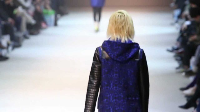 '[ETC] NU\'EST REN on runway of Designer PARKYOUNSOO Collection'