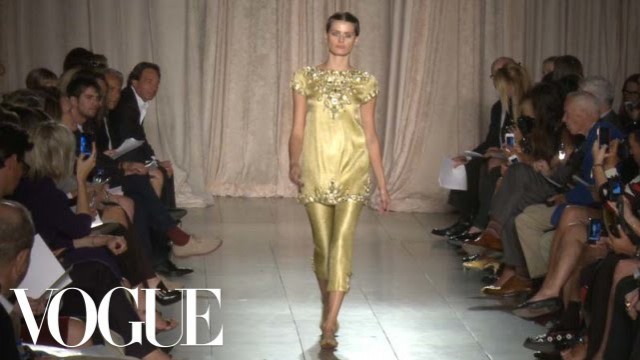 'Marchesa Ready to Wear Spring 2013 Vogue Fashion Week Runway Show'