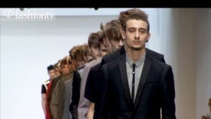 'CNC Costume National Full Show - Milan Men\'s Fashion Week Spring 2012 | FashionTV - FTV.com'