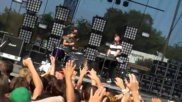 'Matt + Kim - Good Ol\' Fashion Nightmare - Lollapalooza 2010'