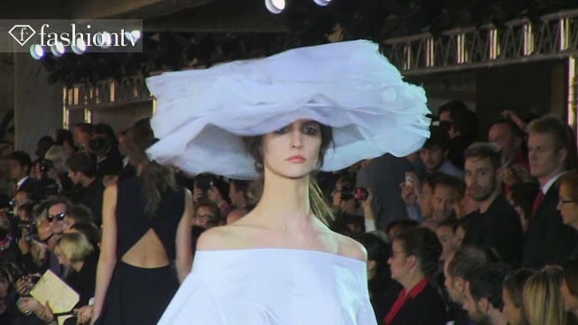 'John Galliano Spring/Summer 2013 Runway Show | Paris Fashion Week PFW | FashionTV'