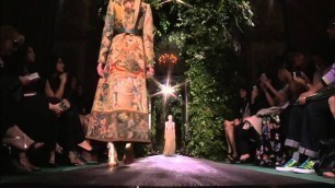 'Valentino Haute Couture Autumn | Winter 2014/2015 Fashion Show'