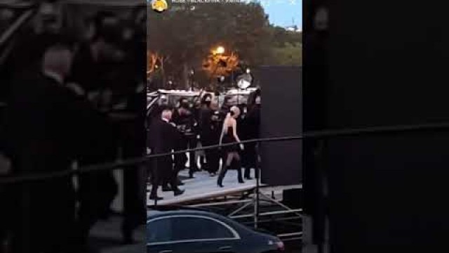 '[Fancam] ROSÉ tại YSL SAINT LAURENT Show - BLACKPINK ROSÉ at YSL SAINT LAURENT  Paris Fashion Week'