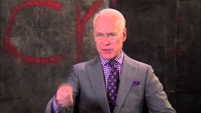 'The Biggest Loser: Season 15 Makeover: Fashion Guru TIM GUNN Interview | ScreenSlam'