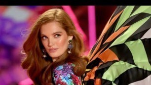 'Alexina Graham, Victoria\'s Secret Runway, 2017-2018'