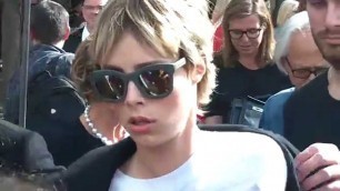 'Edie CAMPBELL @ Paris Fashion Week September 2014 / Valentino'