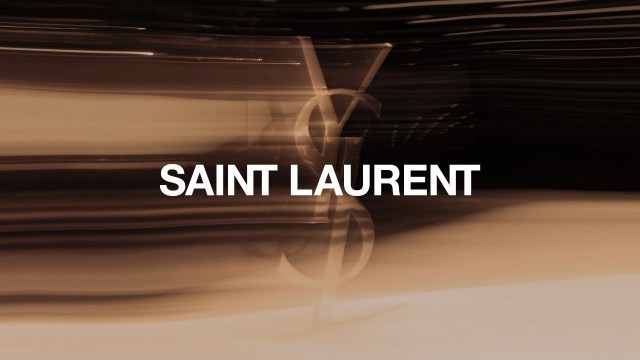 'SAINT LAURENT - WOMEN\'S WINTER 22 SHOW'