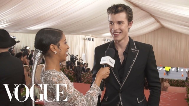 'Shawn Mendes on His Gold-Streaked Hair for the Met Gala | Met Gala 2019 With Liza Koshy | Vogue'