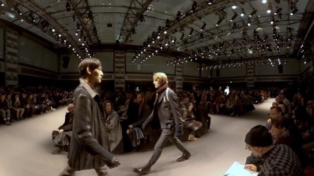 'SALVATORE FERRAGAMO 360 VR Fall Winter 2017-18 Menswear Milan - Fashion Channel'