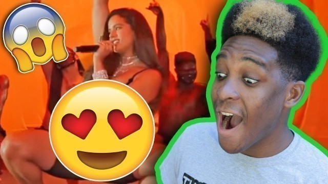 'AMERICAN REACTS to ROSALÍA - Relación Remix & TKN [LIVE] SAVAGE X FENTY fashion show'